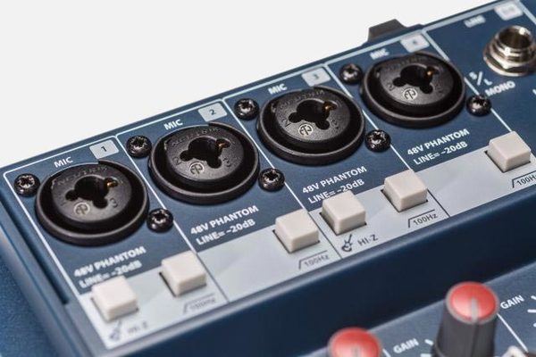 Notepad Series | Soundcraft - Professional Audio Mixers
