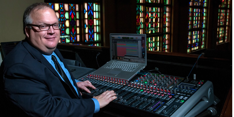 South Main Baptist Church Transitions to Digital with Si Performer 3 Consoles