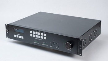 N7142 b 2048px medium