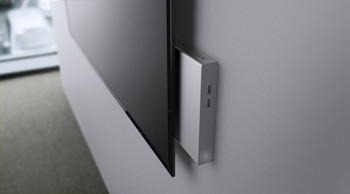 Acendo core display staggered mount context 2048px medium