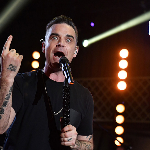 Martin Lighting is the Choice for Robbie Williams