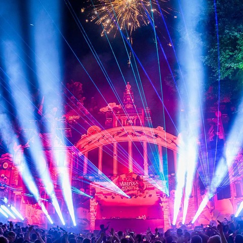 Martin by HARMAN Illuminates a Historical Celebration at the Matrixx at the Park Music Festival