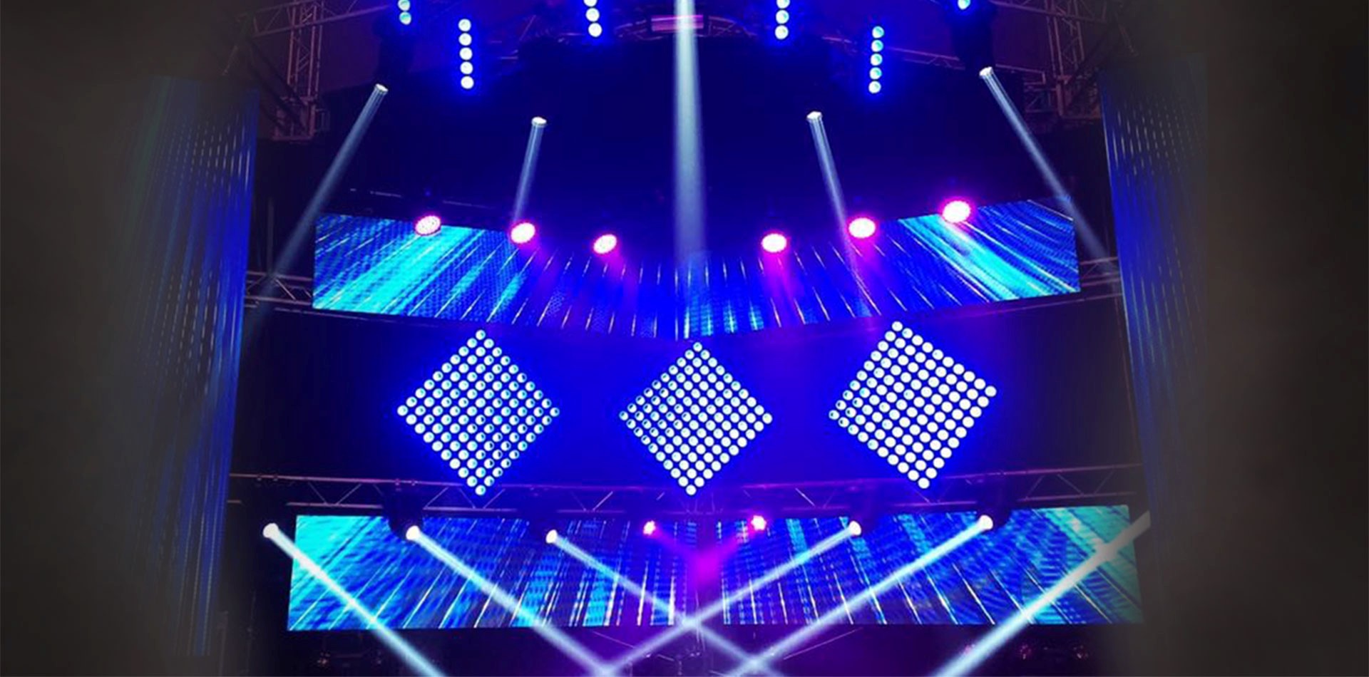 Martin by HARMAN Lights Kyrgyzstan’s “Song of the Year” Ceremony for Live and TV Audiences