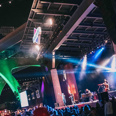 Clearwing lights Summerfest with 76 MAC Axiom Hybrids from Martin by HARMAN