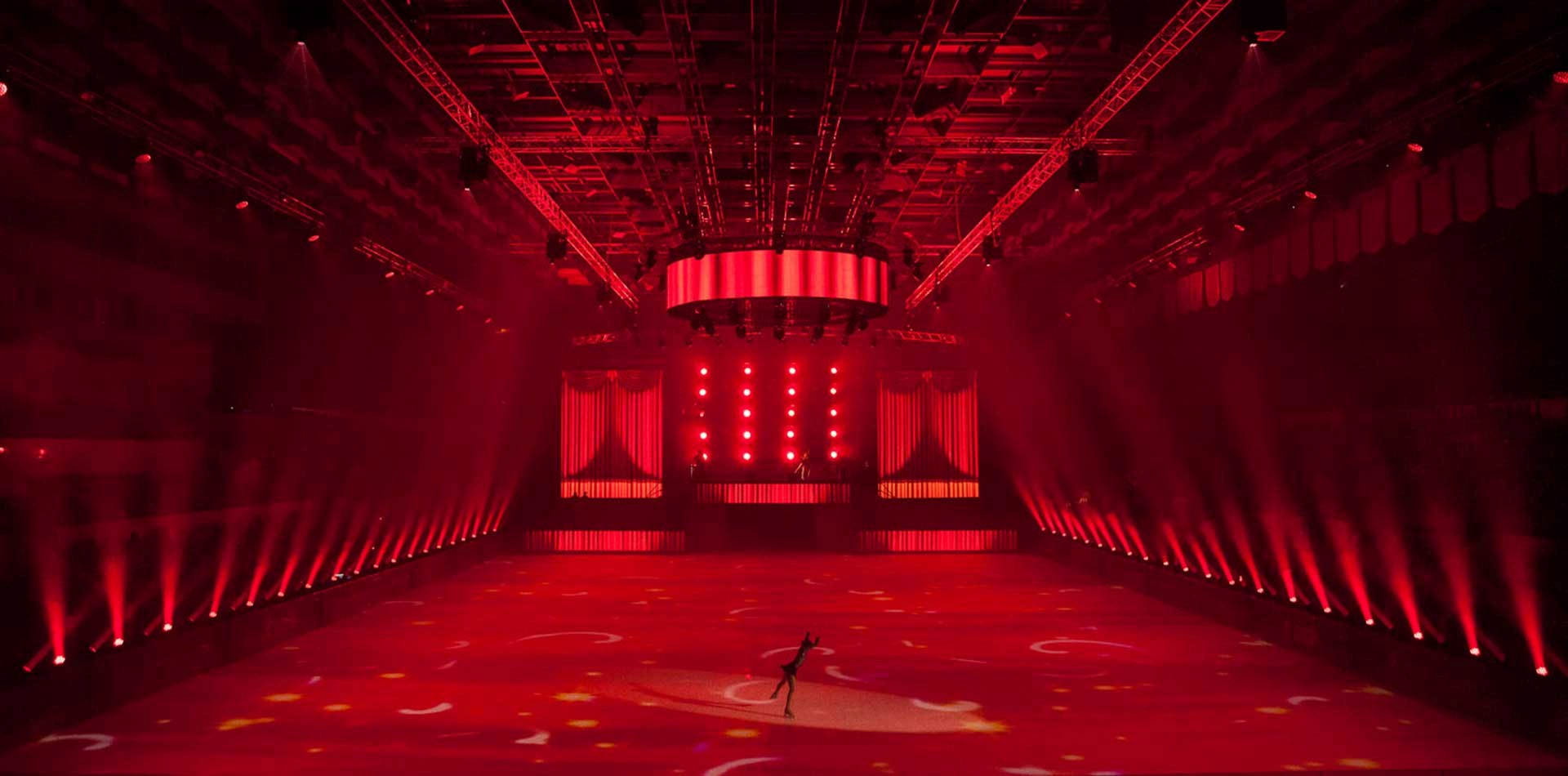 Martin by HARMAN Delivers Vivid Lighting, Mid-Air Effects for Champions’ Figure Skating Event at Moscow Day Celebration