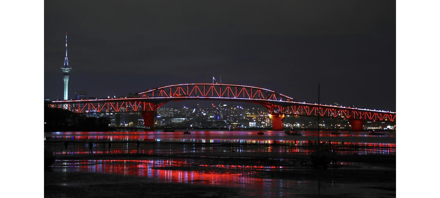 Auckland Harbour Bridge comes to life with Martin by HARMAN Professional Lighting Solutions