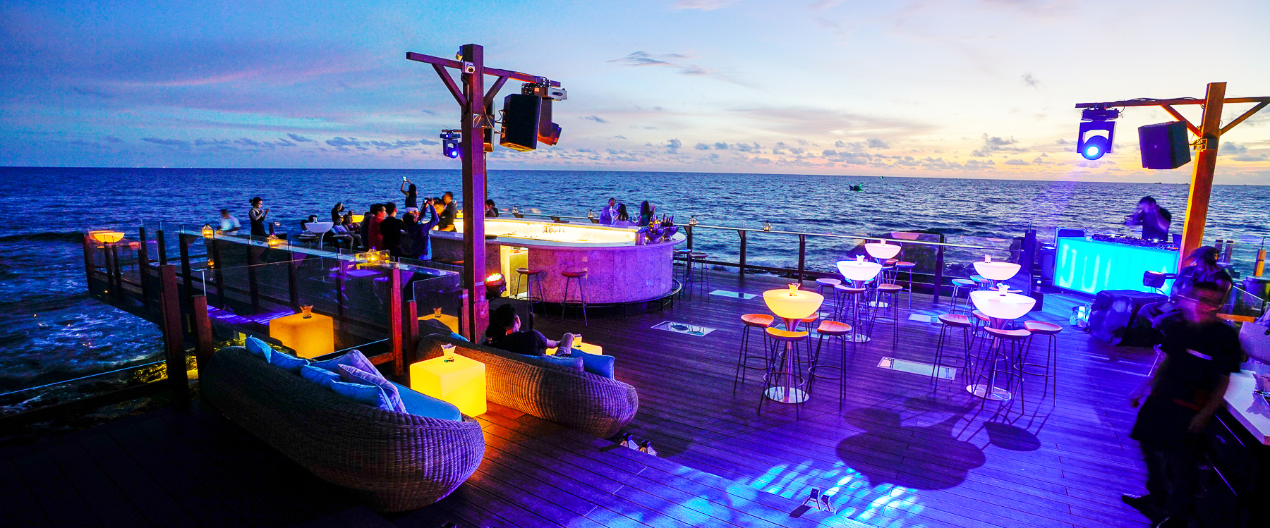Nam Nghi Resort Delivers Exceptional Sound and Lighting at the Rock Island Club with HARMAN Professional Solutions