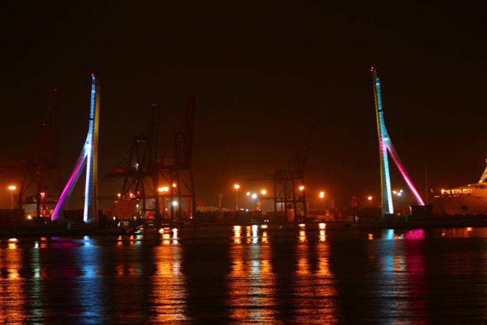 Martin Wireless Control for 32nd America’s Cup Event