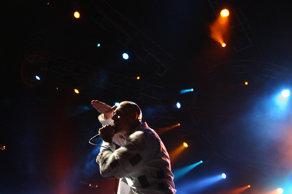 Chameleon Touring Systems and Martin Help Disaster Relief Concert Raise Millions