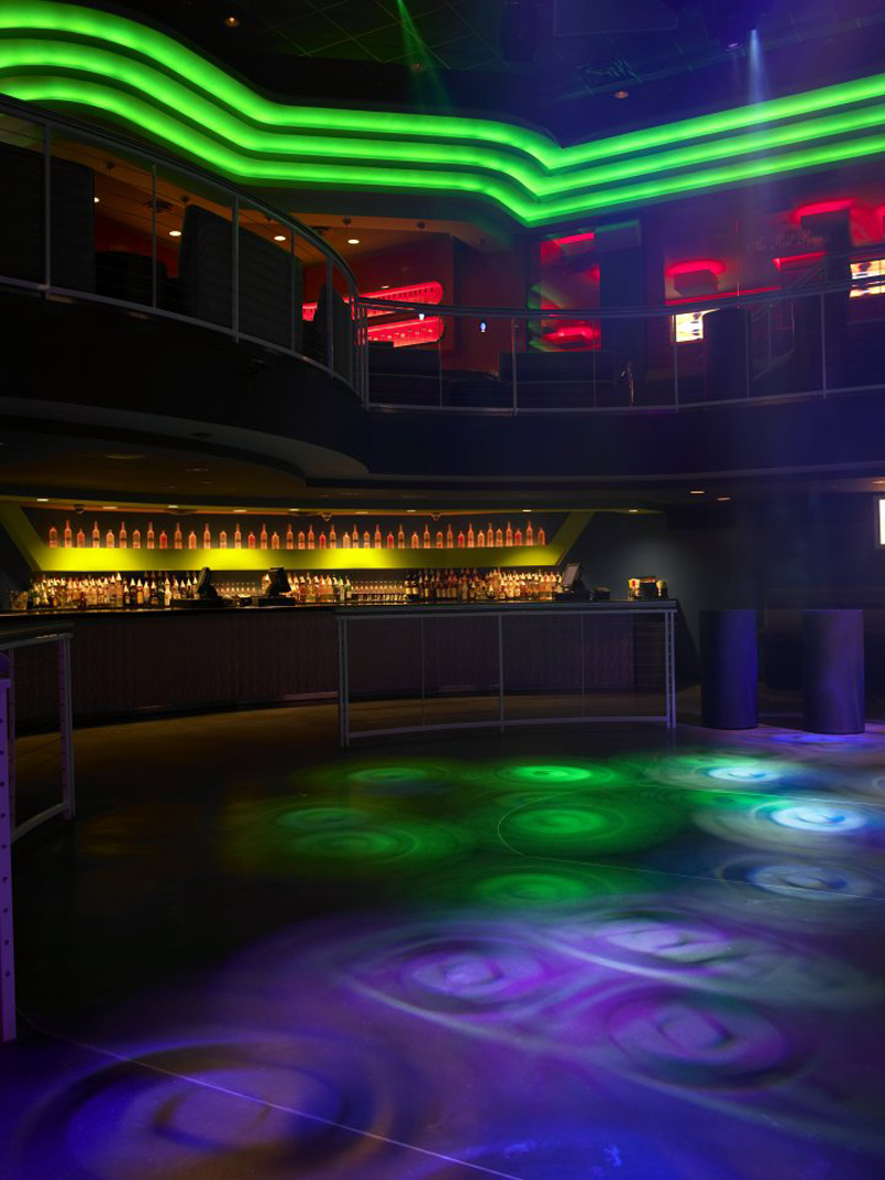 Spin Club, Minneapolis, Minnesota