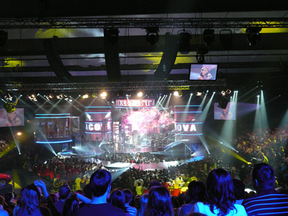 Martin LC Series™ ‘Magical’ on Slovakia’s “Superstar”