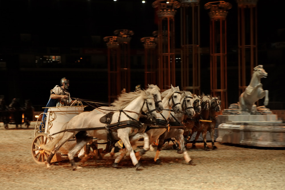 Martin MAC Luminaires for Colossal “Ben Hur Live” Production