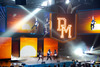 No Kidding Around. Martin Lighting a Winner at “Teen Choice Awards”