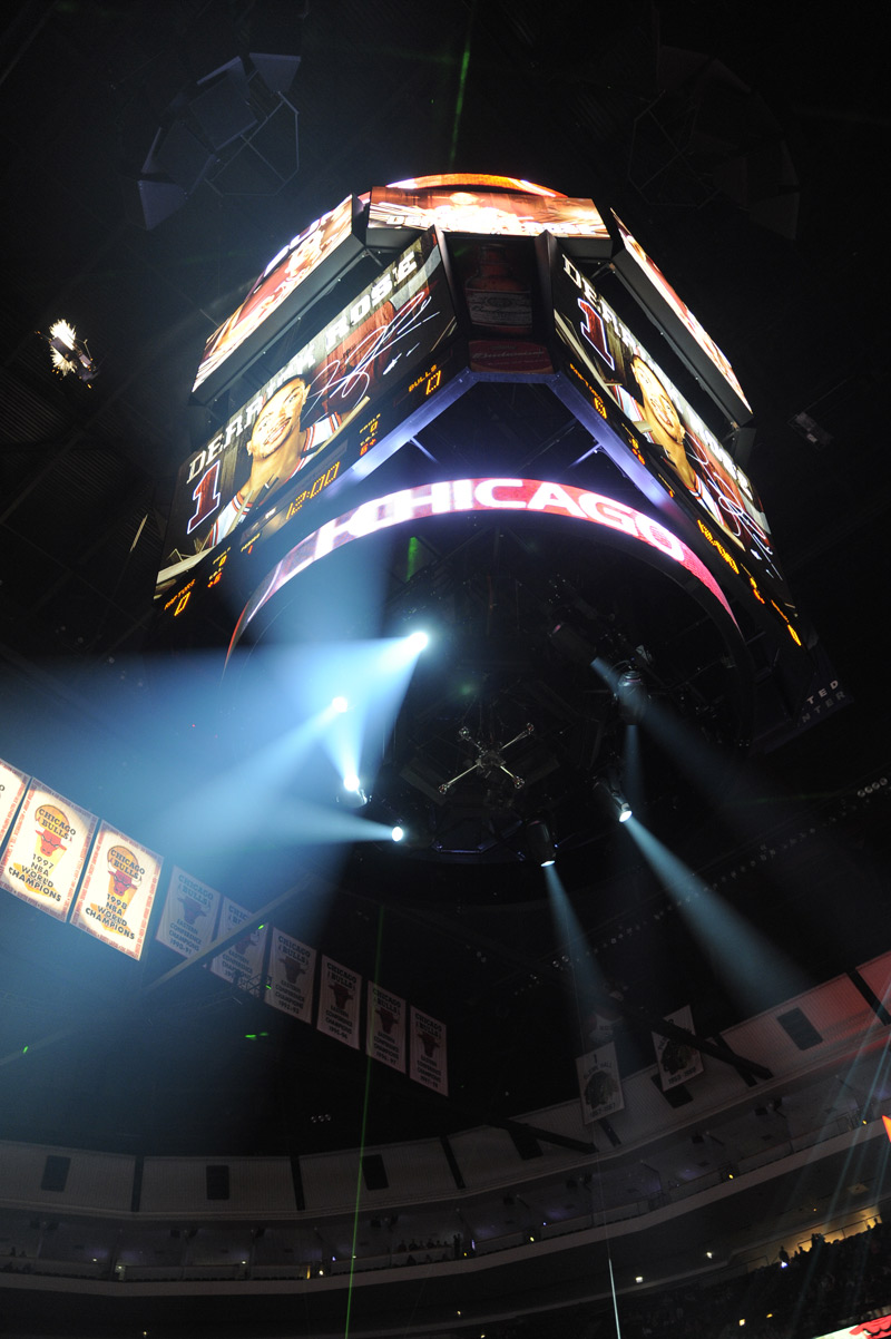 Martin MAC III Profiles™ Score a Big Win at Chicago’s United Center
