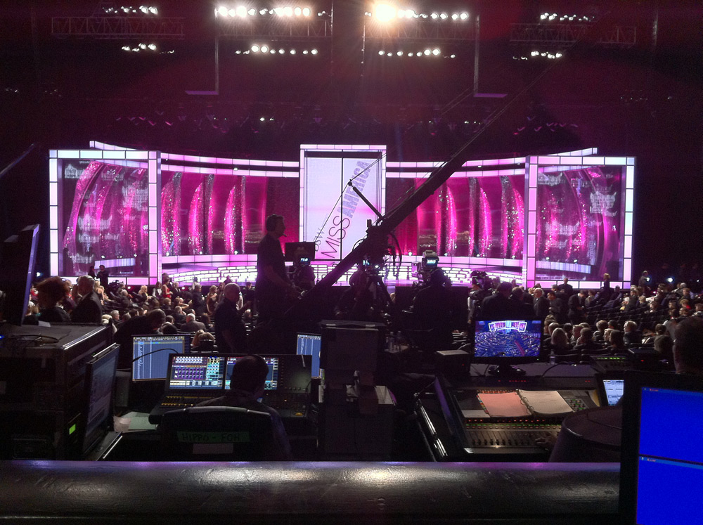 MAC III Profiles™ a Beauty on Miss America Pageant 2011