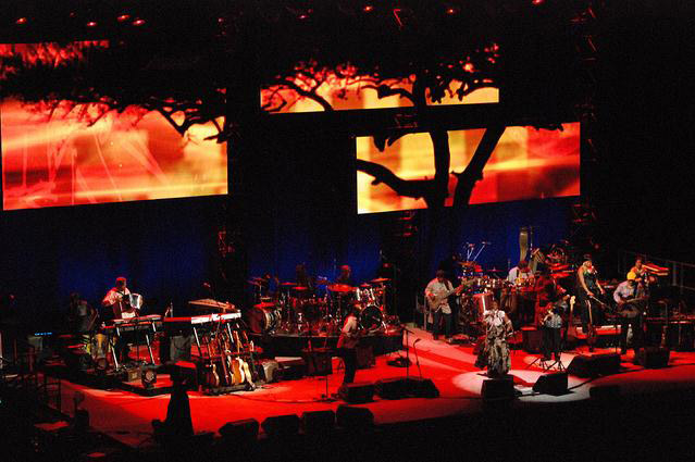 MAC Viper Profile™ on Paul Simon “Graceland 25th Anniversary” Tour
