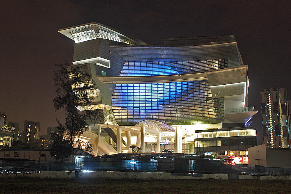 Martin Exterior Show at Singapore’s Star Performing Arts Centre