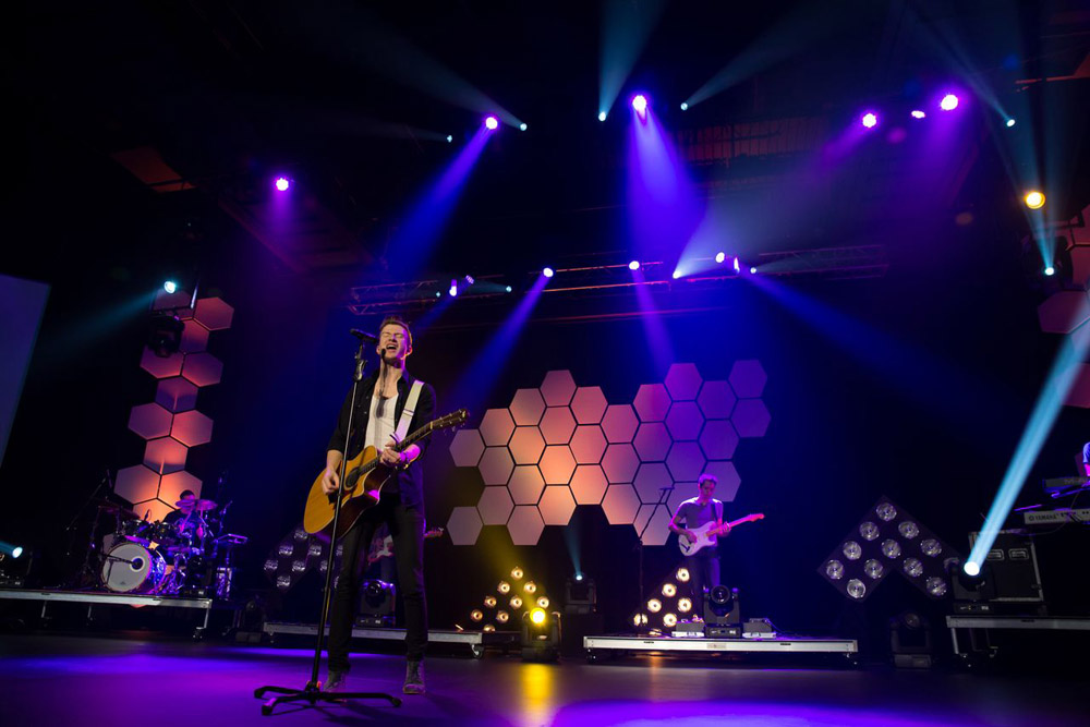 LifeChurch.tv Continues Expansion, Exclusively Installing Martin Lighting Fixtures In Venues Across United States