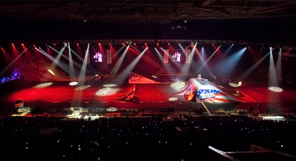 The Brightest MAC III AirFX for Nitro Circus Live