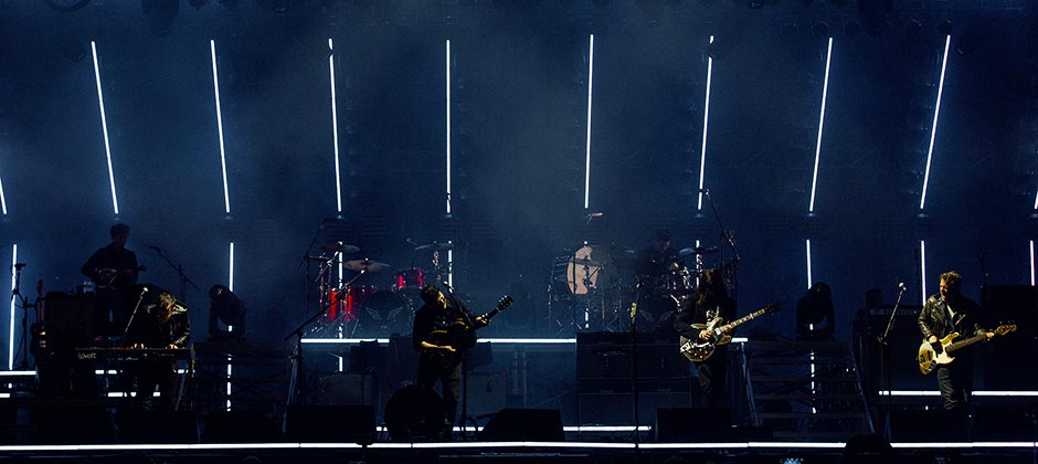 VDO Sceptrons frame the stage for Mumford & Sons’ world tour
