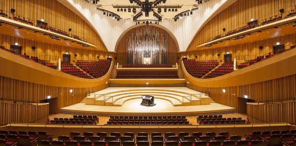 Seoul’s Elegant Lotte Concert Hall Upgrades to A State-of-the-Art Martin By HARMAN Lighting Solution