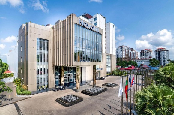 诺富特仰光大酒店通过 HARMAN 专业解音视系统提供世界一流的会议体验