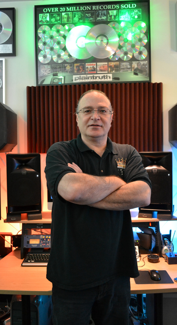 Steve Sola and Plain Truth Entertainment Stay Ahead of the Curve with JBL by HARMAN 7 Series Studio Monitors