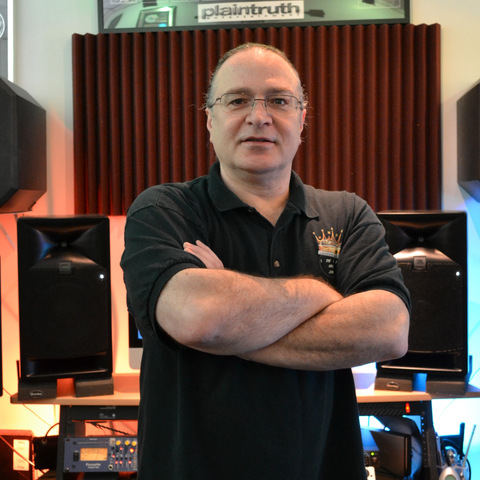 Steve Sola and Plain Truth Entertainment Stay Ahead of the Curve with JBL by HARMAN 7 Series Studio Monitors