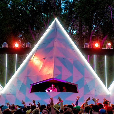 Rhythm & Alps Music Festival Rings in the New Year with Martin by HARMAN Lighting Solutions