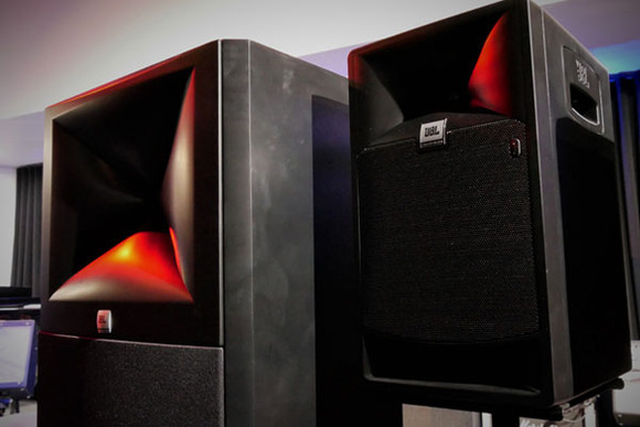Collarts Delivers World-Class Audio Education with JBL by HARMAN Audio Systems