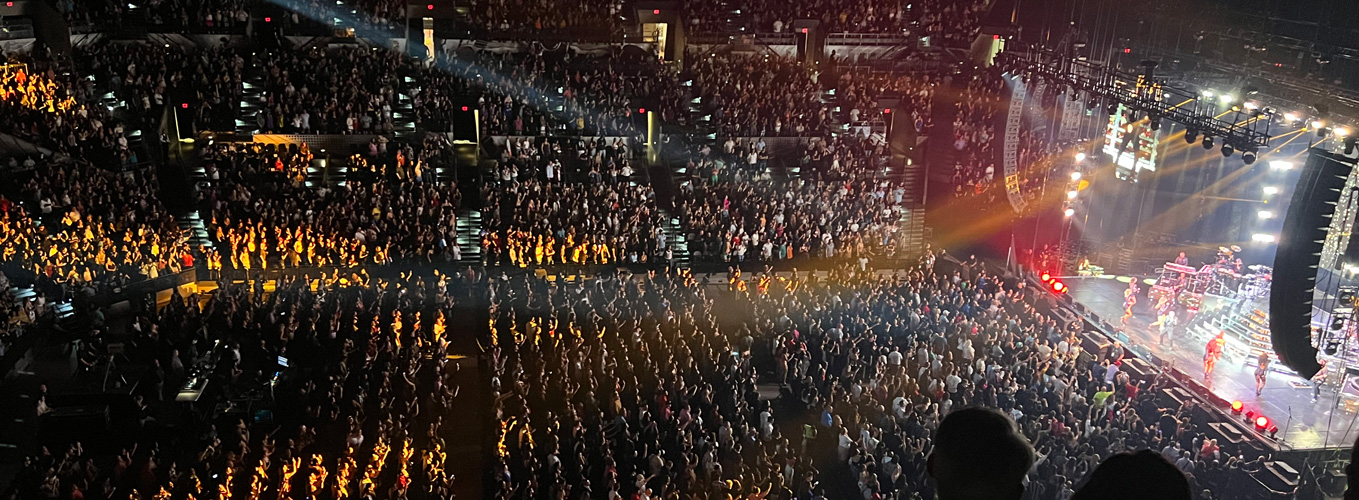 Thunder Audio Takes Mr. Worldwide Across North America with JBL VTX Systems on Pitbull’s Can’t Stop Us Now Tour