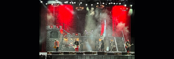 Alice Cooper Brings the Shock Factor Across the U.S. Using JBL Professional Audio Solutions