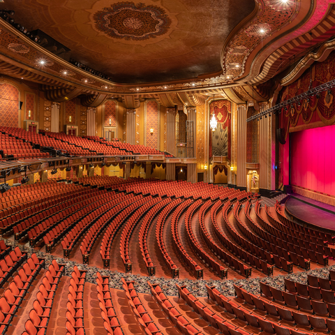 Warner Theatre Brings Entertainment History Into the 21st Century With JBL Professional VTX Line Arrays