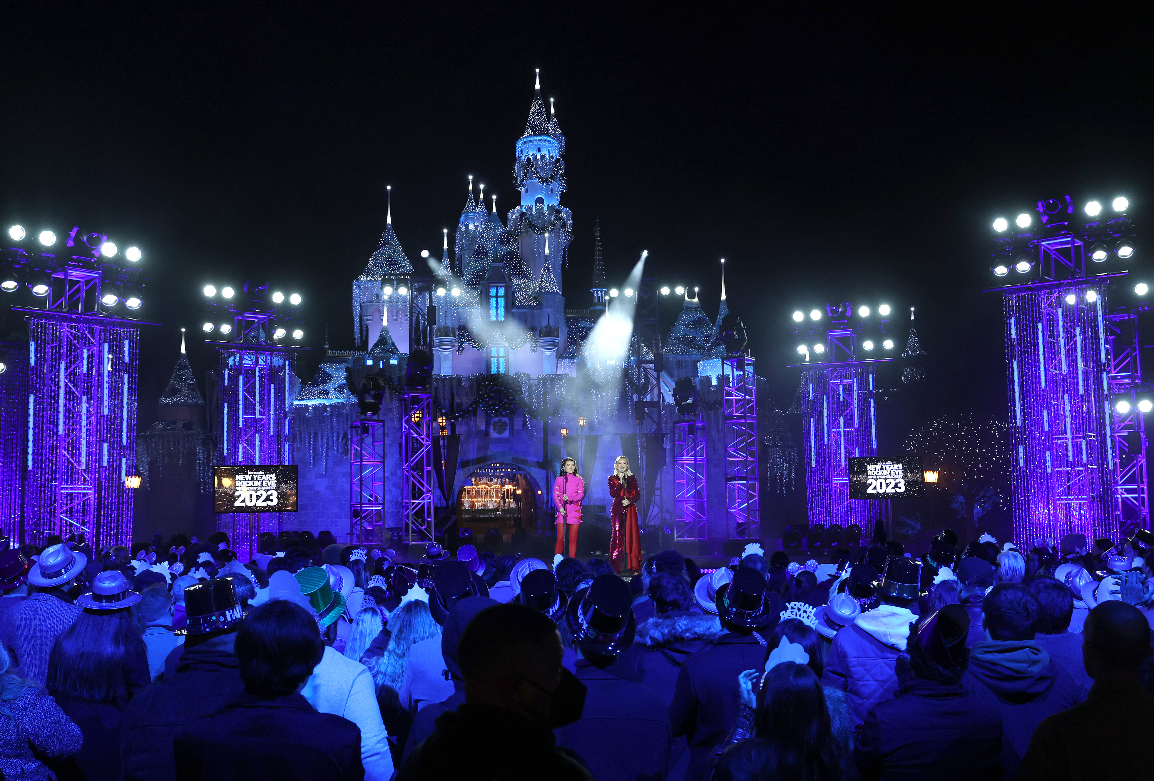 Dick Clark’s New Year’s Rockin’ Eve Rings in 2023 With Help from Martin Lighting Solutions