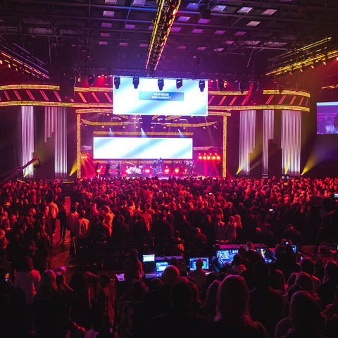 2022 Gospel Music Association Dove Awards Celebrates the Power of Faith and Song Using JBL Professional Solutions
