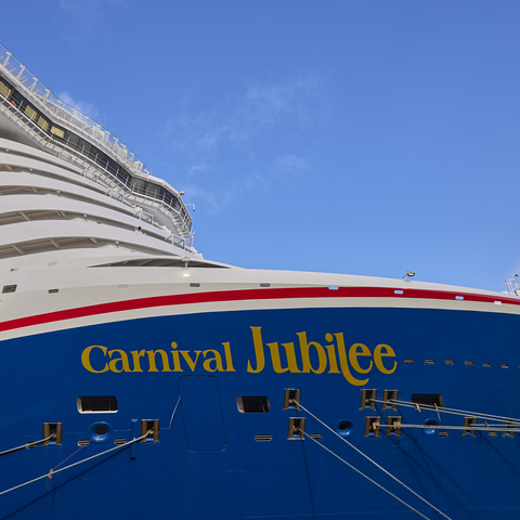 Martin Professional, Carnival Cruise Line Deliver Carnival’s Largest Cruise Ship Lighting Solution Aboard Carnival Jubilee