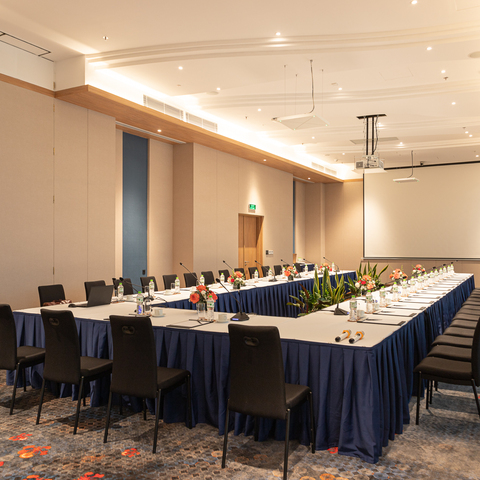 Vietnam’s Wyndham Ocean Dragon Hotel Delivers 5-Star Experiences with HARMAN Professional Solutions