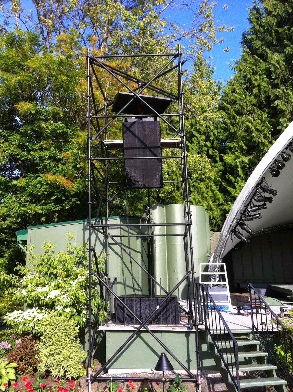 DL Sound & Lighting Productions Gives Butchart Gardens Great Sounds for the Summer with HARMAN’s JBL VTX Line Arrays and Crown I-Tech HD Amplifiers