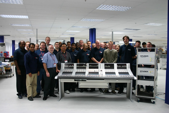 Vista8 team 2 1000 email