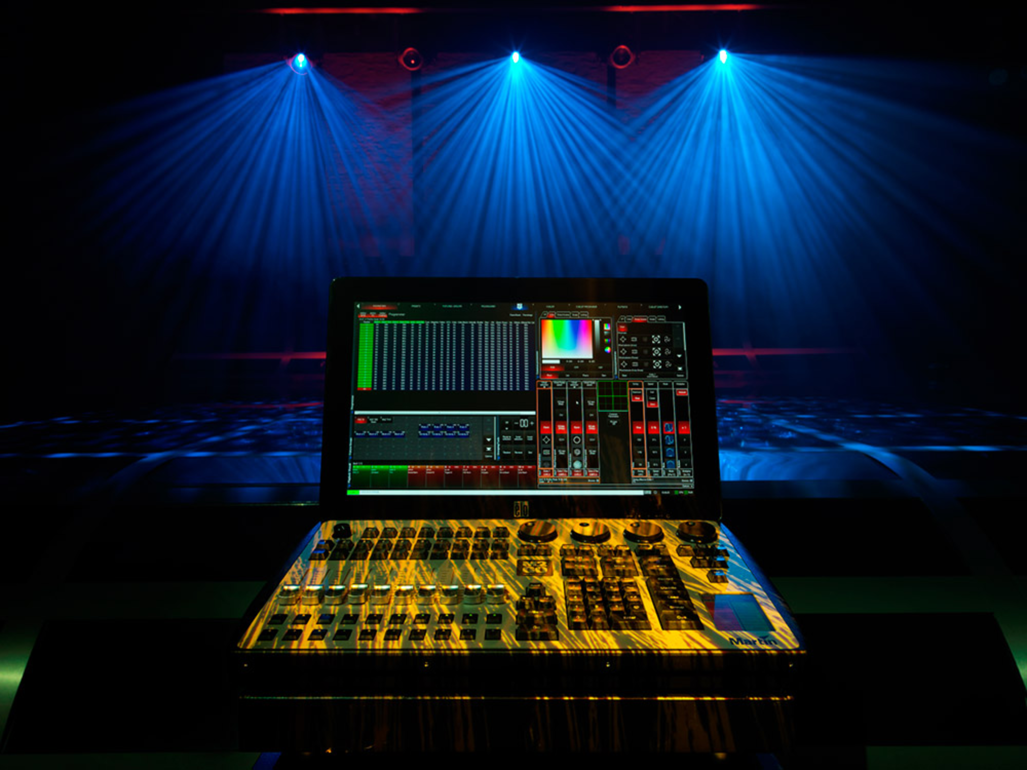 M2GO | Martin Lighting | English
